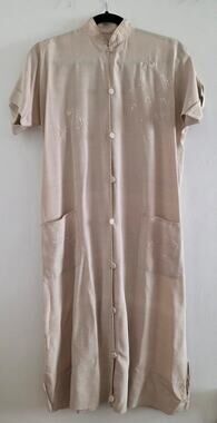 Vintage Asian Beige Embroidered Mandarin Collar Long Dress Robe